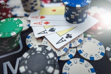 p150 Cientos de máquinas de slots esperando tu próxima tirada